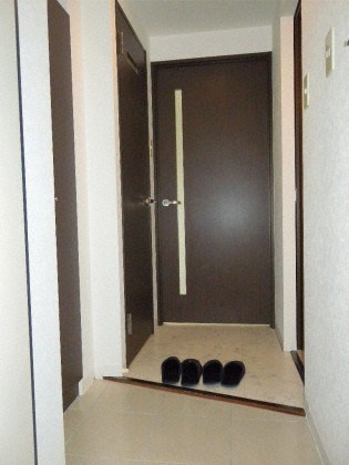 【玄関】ブランノワール北円山