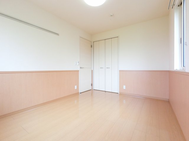 【洋室】 | エルプレシア