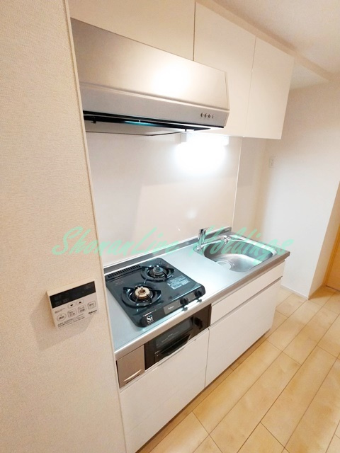 平塚市錦町の賃貸マンションのキッチン