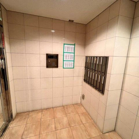 【ロビー】