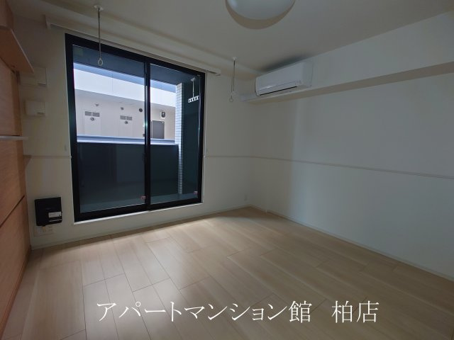 K・SガーデンⅢの居間・リビング|同施工会社、同型タイプです