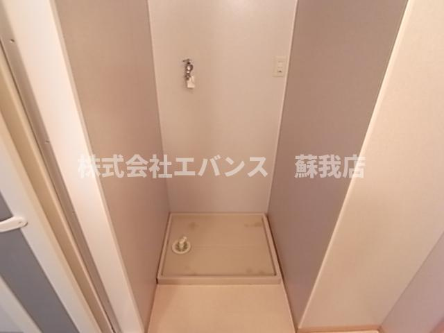 【洗面所】 | バニュルスⅢ | 脱衣スペースもあります
