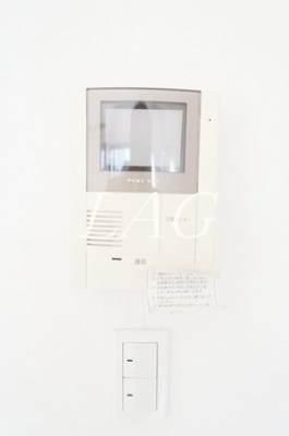 【セキュリティ】 | ウッドベル三軒茶屋 | モニター付インターホンです。