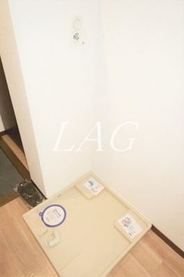 【設備】 | ウッドベル三軒茶屋 | 室内洗濯機置き場です。
