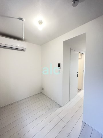 中野区東中野３丁目の賃貸マンションの居間・リビング