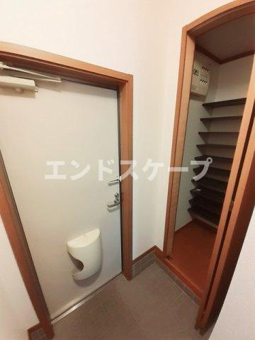 メゾンボヌールＥの玄関|高崎、前橋のお部屋探しはエンドスケープまで！お客様の理想お聞かせ下さい♪