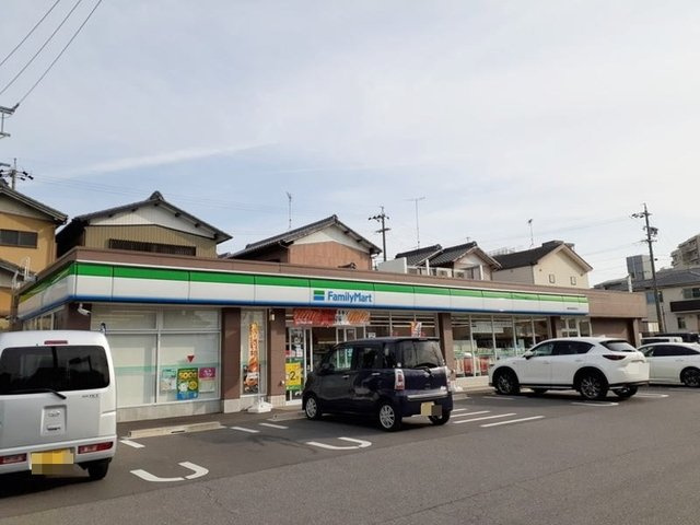 カローレ　カーサ上和田の周辺|ファミリーマート 岡崎羽根西まで700m