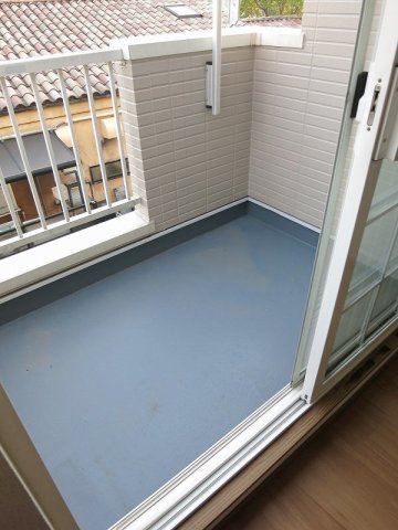 ロンジェヴィテ東沖　Ａのバルコニー