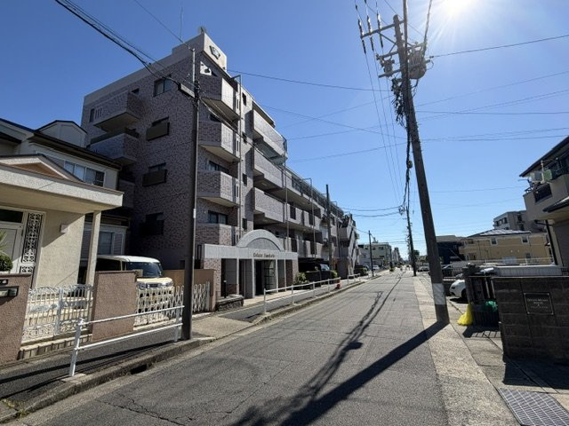 宝マンション天子田の外観