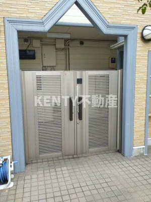 【エントランス】 | ハイツケンユー | 建物の内部です