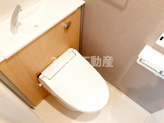 フェリーチェのトイレ|コンパクトで使いやすいトイレです