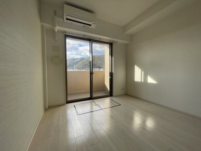 スプランディッド神戸北野の寝室
