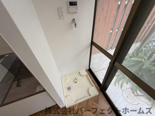 招提南町1丁目テラスハウスのランドリースペース