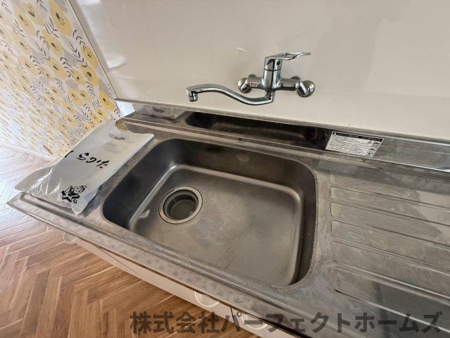 招提南町1丁目テラスハウスのキッチン|使いやすいキッチンです