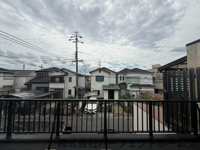 招提南町1丁目テラスハウスの展望