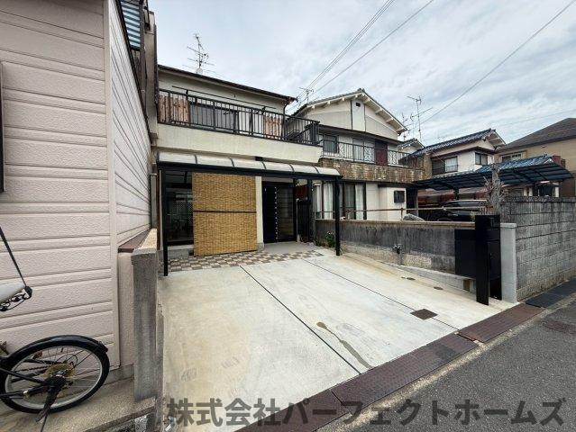 招提南町1丁目テラスハウスの駐車場|駐車場です