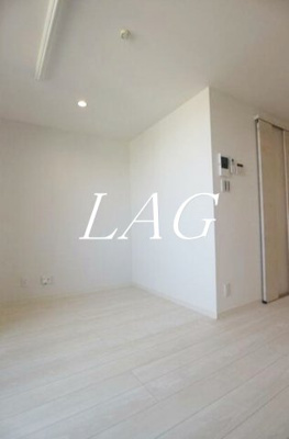 【居間・リビング】 | ＲＥＧＡＬＥＳＴ　土呂　プレミアム | 洋室のお部屋です。