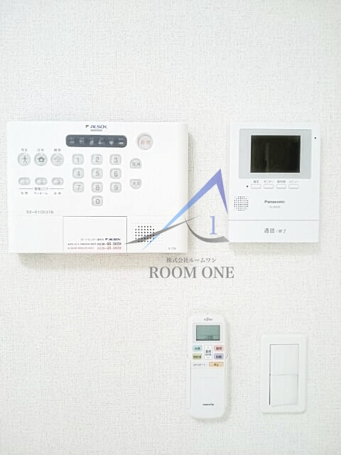 ヌイカマナのセキュリティ|モニター付インターホンです。