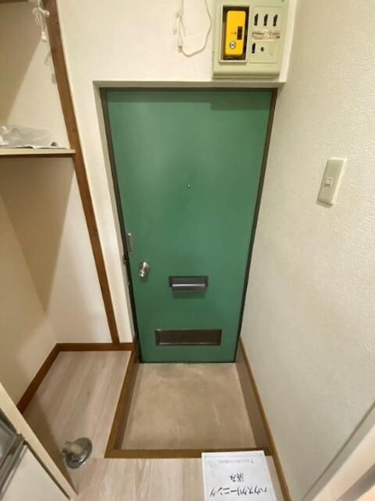 【玄関】