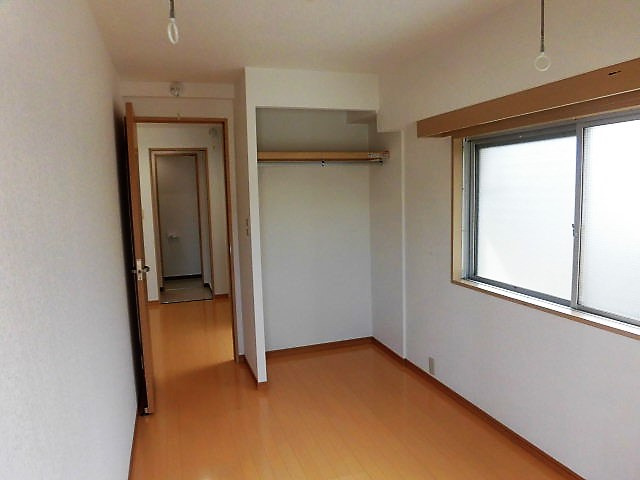 【寝室】 | カールトンコート