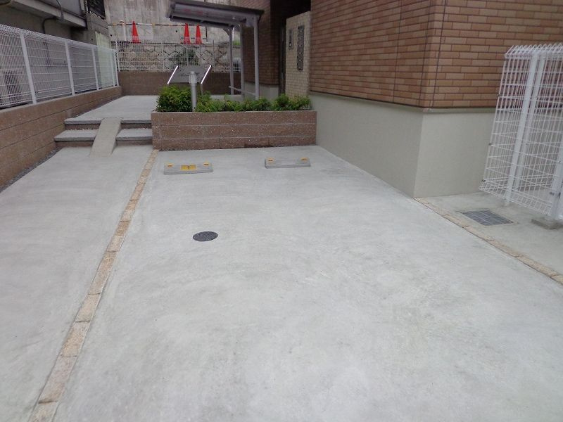 リヴェール　雅の駐車場