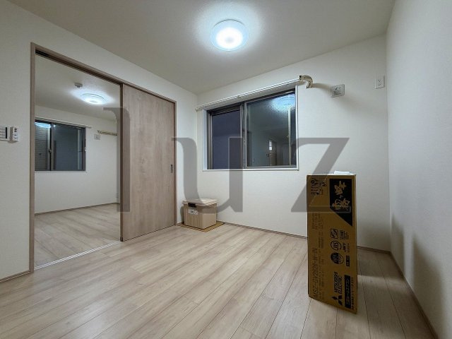 桜木町ラグーンの居間・リビング