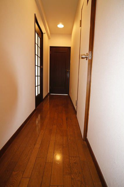 シントミプラザ稲荷町の内装