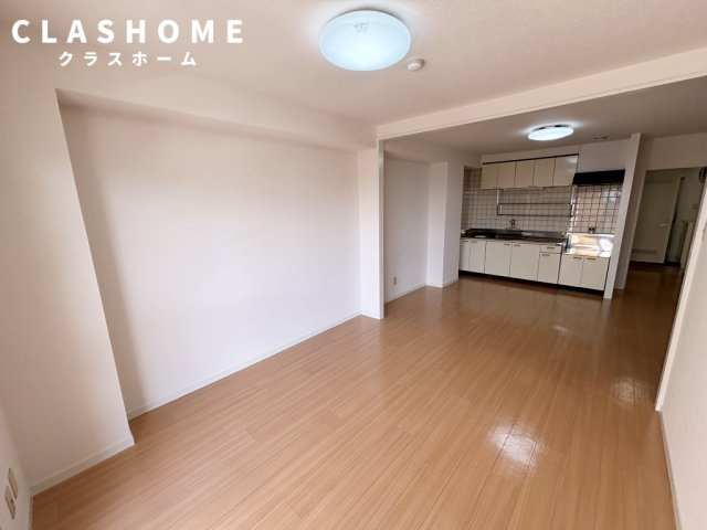 第2大嶽ビル　　刈谷市近郊の賃貸はクラスホーム刈谷店の居間・リビング