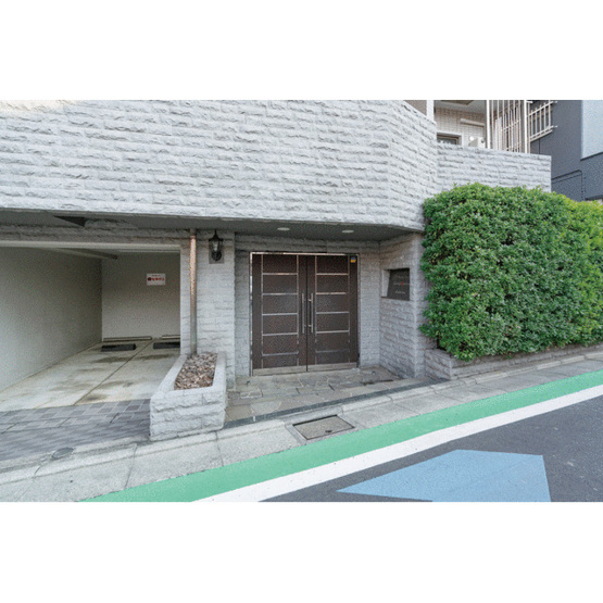 【エントランス】 | フェニックス高円寺クアトロ