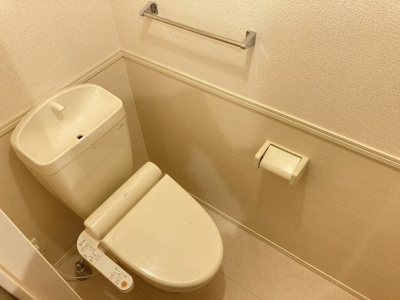 【トイレ】 | メルベーユ | 別のお部屋の写真です