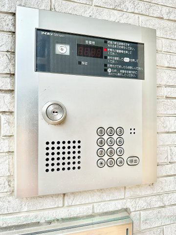 プランドール名駅西のエントランス