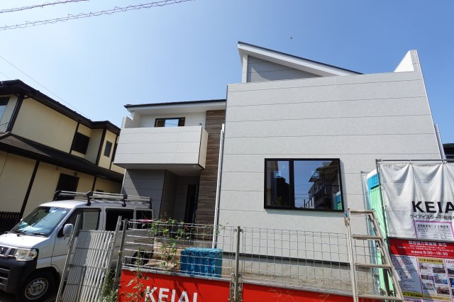 霞ヶ関北6丁目　4LDK駐車３台　新築戸建の外観