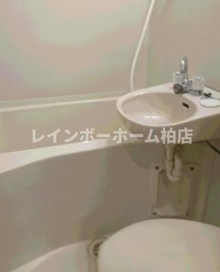 特典：仲介手数料が無料です!!の浴室|コンパクトで使いやすいお風呂です