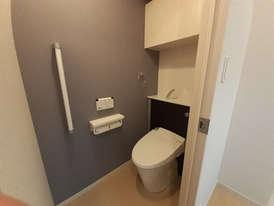 【トイレ】 | クレール | 清潔感のあるトイレです