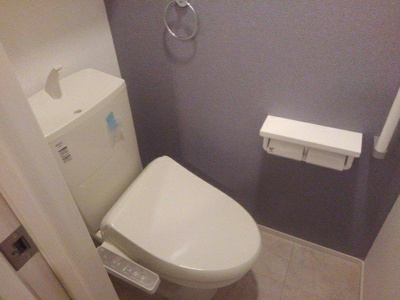 【トイレ】 | パル山崎 | 落ち着いた色調のトイレです