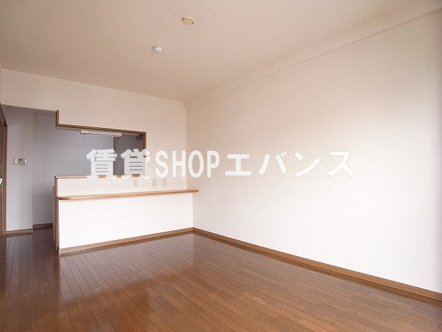  | フォレスト　ハサマ