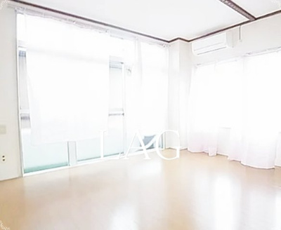 【居間・リビング】 | 増田マンション | 洋室のお部屋です。