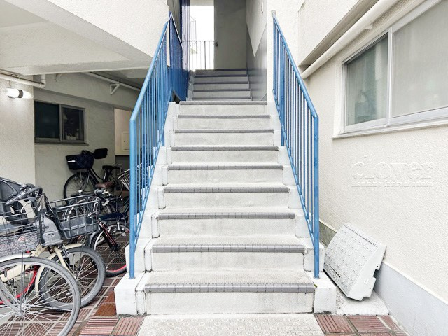 【その他共用部分】 | 杉並東洋マンション | 共用階段