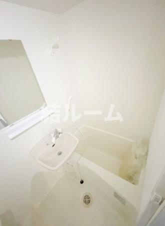 板橋区本町の賃貸マンションの浴室|別号室参考写真