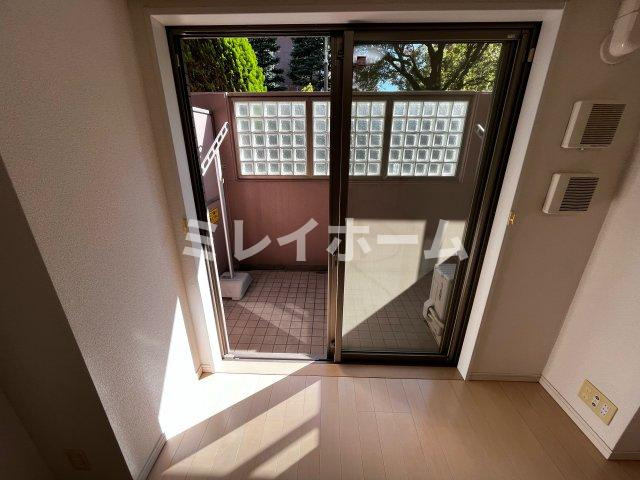 クリオ平和島のバルコニー
