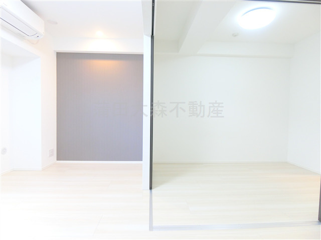 LIBR GRANT羽田の洋室