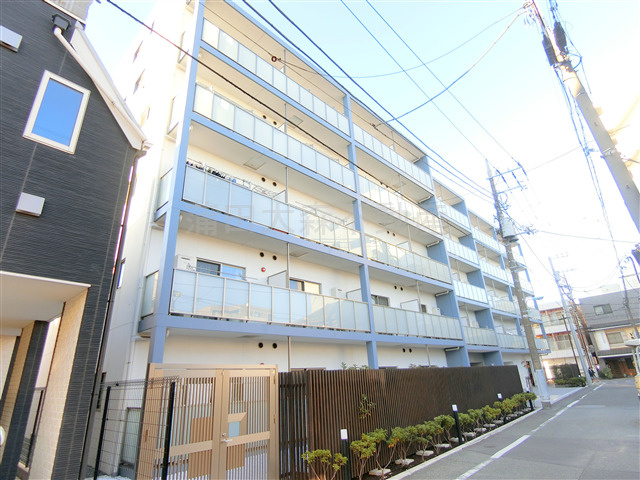 LIBR GRANT羽田の外観