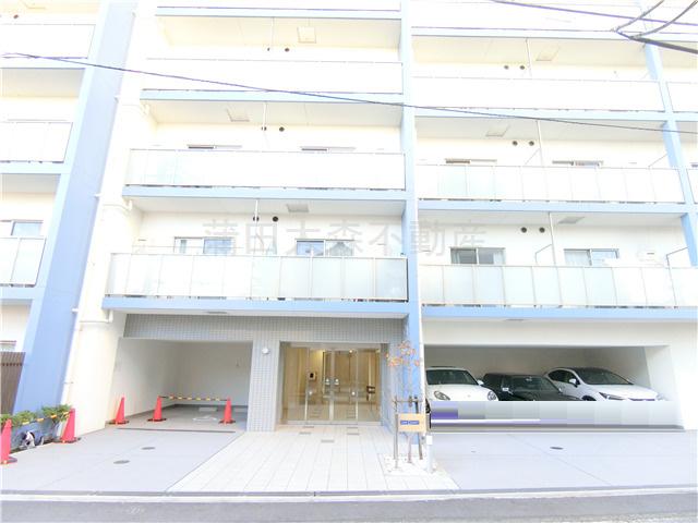 LIBR GRANT羽田の外観
