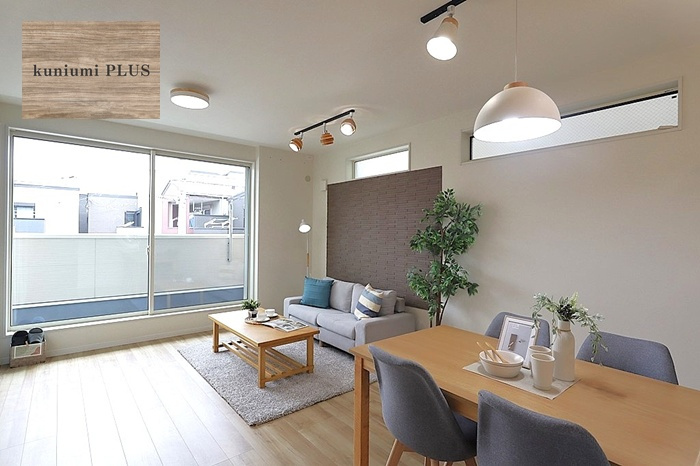大阪市住之江区東加賀屋3丁目の居間・リビング