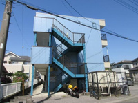 ３階建て