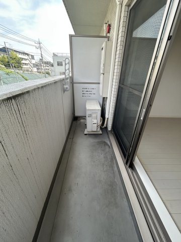 パークレガーロ百合ヶ丘のバルコニー