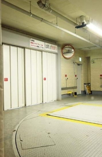 【駐車場】コンフォリア駒場