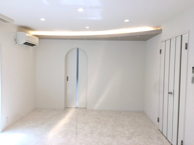 【寝室】 |  ハウスシェーンブルン 