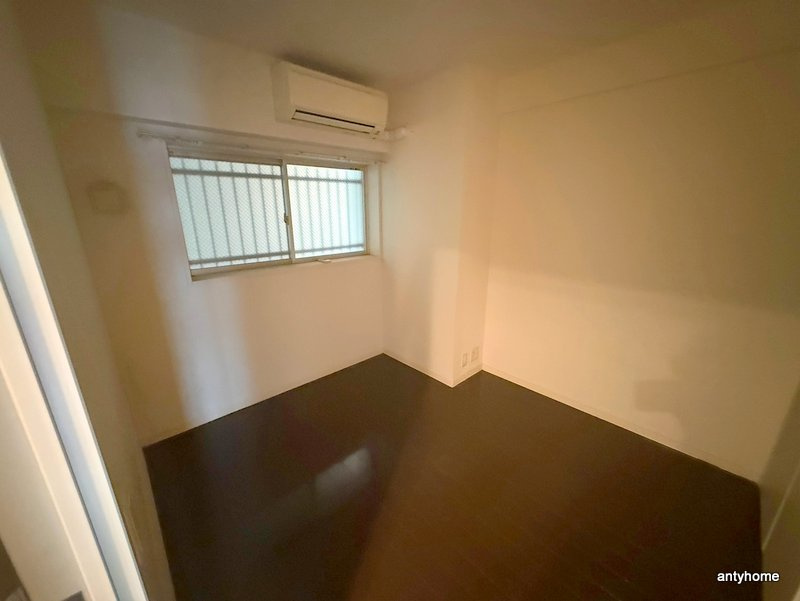 URBAN FLATS中之島　仲介手数料無料の洋室