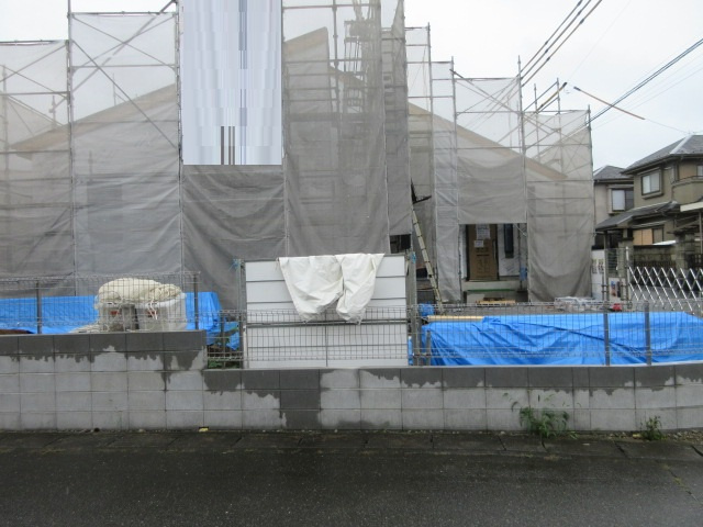 【仲介手数料無料】新築戸建　寄居町赤浜1198-6（大型平屋住宅　全1棟）の前面道路含む現地写真